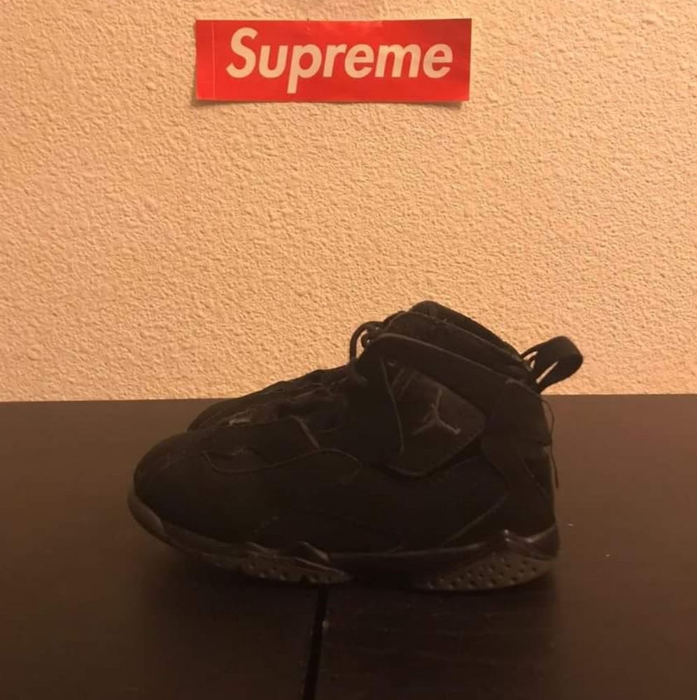 jordan true flight kids